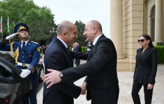 Baku hosts official welcome ceremony for President of Bulgaria (PHOTO/VIDEO)