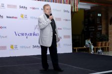 В Баку прошел фестиваль Vesnyanka – как приготовить борщ под песни и танцы   (ФОТО)