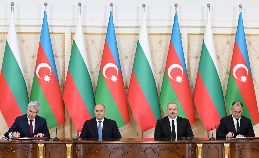 Azerbaijan, Bulgaria sign documents (PHOTO/VIDEO)
