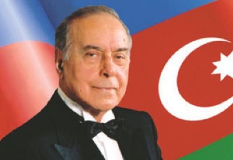 Сегодня исполняется 101 год со дня рождения Общенационального лидера Азербайджана Гейдара Алиева