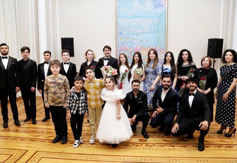 В Баку состоялся концерт, посвященный 101-летию со дня рождения общенационального лидера Гейдара Алиева (ФОТО)