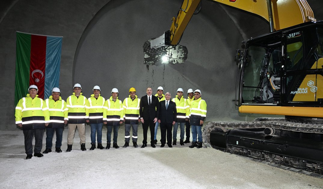 President Ilham Aliyev inspects construction progress of Ahmadbayli-Fuzuli-Shusha highway, attends opening of first tunnel (PHOTO/VIDEO)