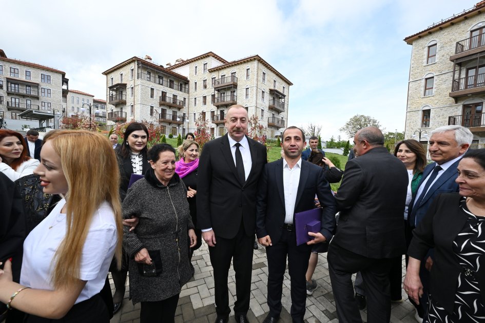 President Ilham Aliyev, First Lady Mehriban Aliyeva attend opening of first residential complex, meet with residents in Shusha (PHOTO/VIDEO)