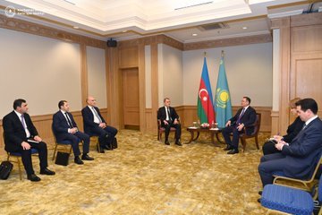 Azərbaycan və Qazaxıstan XİN başçıları arasında görüş olub (FOTO)