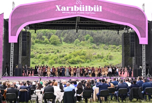 Azerbaijan portrays grand opening of 7th Kharibulbul Int'l Music Festival (PHOTO)