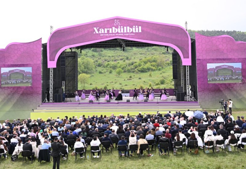 Amusing scenes from Kharibulbul Int’l Music Festival in Shusha (VIDEO)