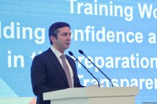 Baku hosts workshop on preparation of transparency reports (PHOTO)