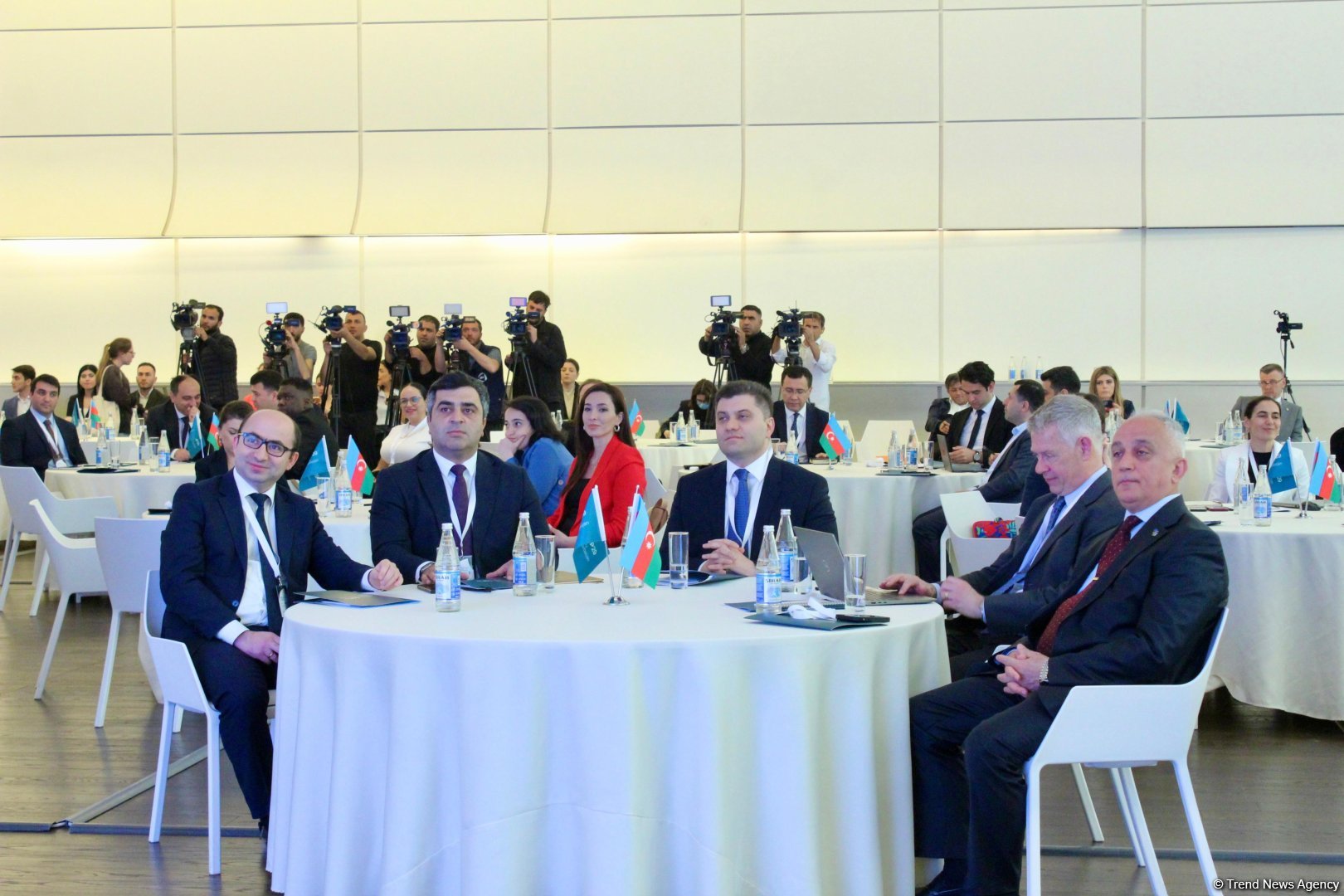 Baku hosts workshop on preparation of transparency reports (PHOTO)