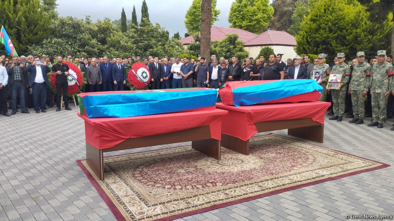 В Агдаме похоронены останки шехидов Первой Карабахской войны (ФОТО)