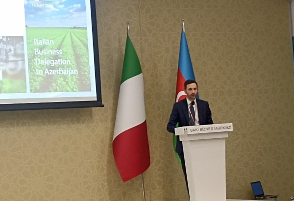 Италия готова содействовать развитию агросектора в Азербайджане - Риккардо Чурси