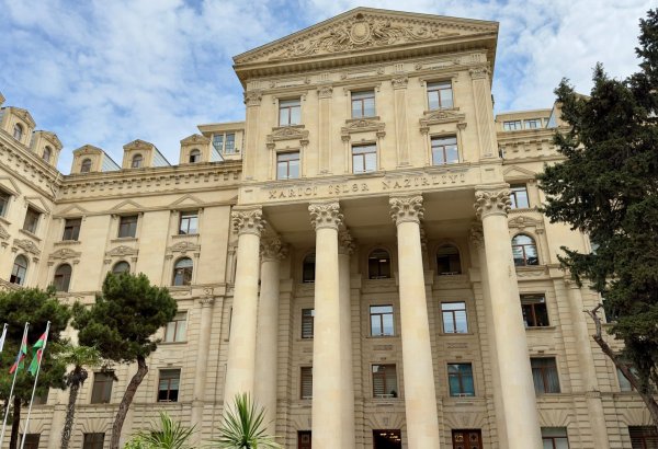 МИД Азербайджана ответил на претензии французского министра