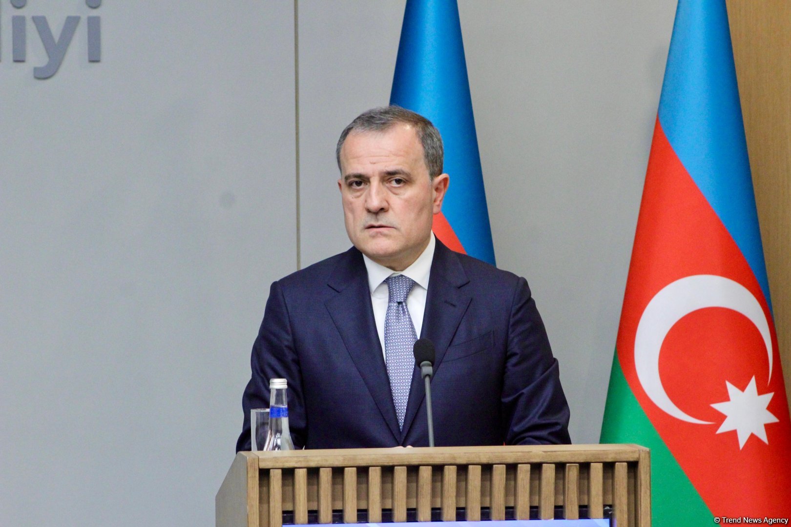 Прямые переговоры между Азербайджаном и Арменией являются самым позитивным форматом - Джейхун Байрамов