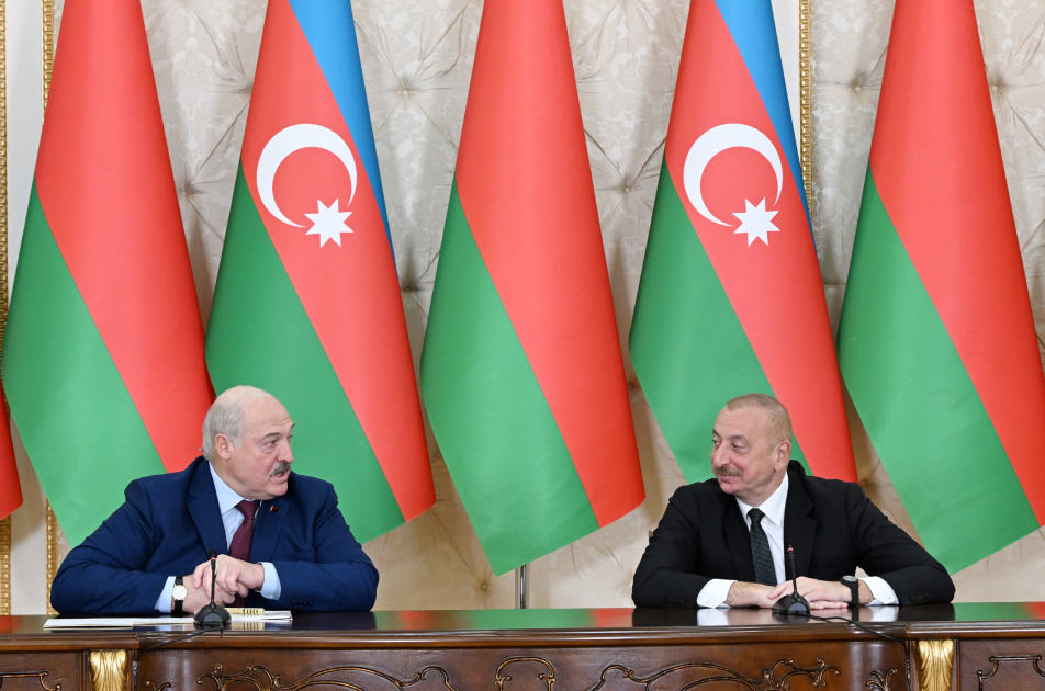 Президент Ильхам Алиев и Президент Александр Лукашенко выступили с заявлениями для прессы (ФОТО)