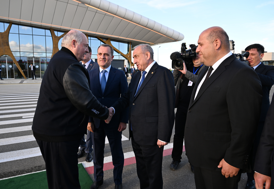 Belarus Prezidenti Aleksandr Lukaşenkonun Azərbaycana dövlət səfəri başa çatıb (FOTO)