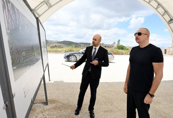 President Ilham Aliyev lays foundation stone for village of Mashanli in Jabrayil district