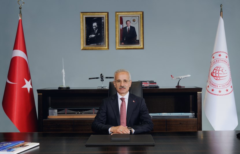 Министр транспорта Турции рассказал о важности Зангезурского коридора для мировой торговли