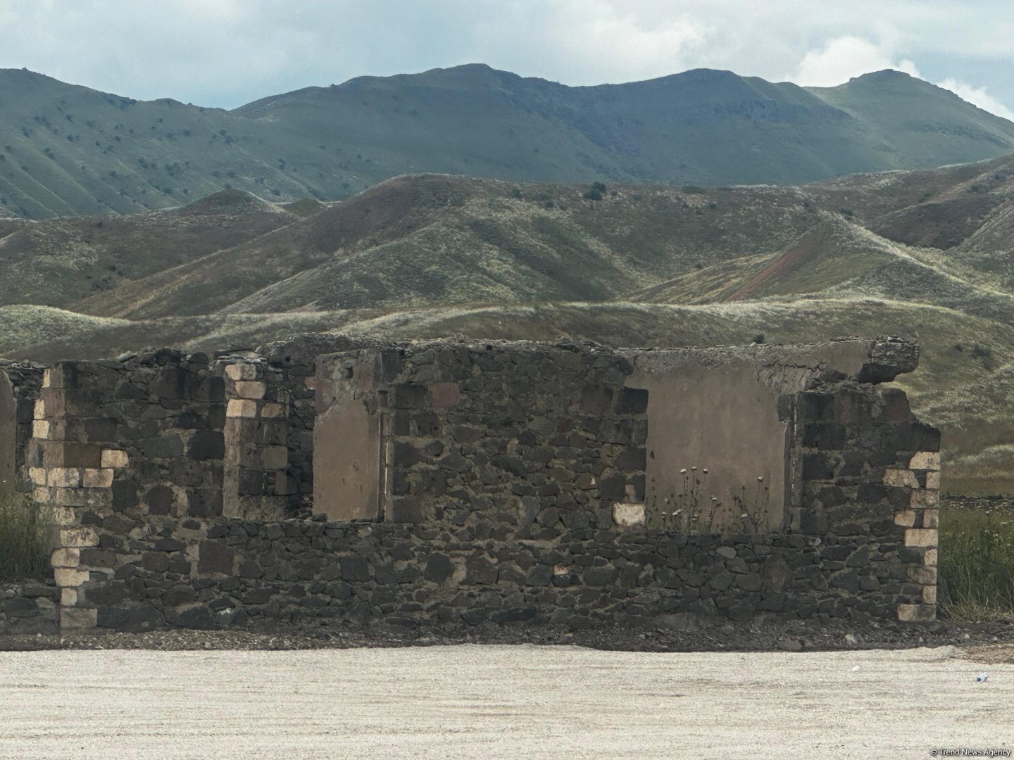 Azerbaijan lists early ex-IDPs to return home in liberated Jabrayil's villages (PHOTO)