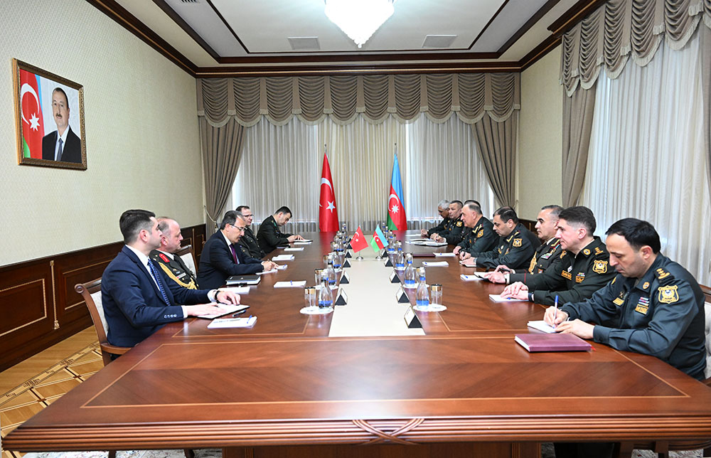 Azerbaijan negotiates prospects for military cooperation with Türkiye (PHOTO)