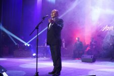 В Гянджинской филармонии состоялся предъюбилейный концерт народного артиста Азера Зейналова (ФОТО)