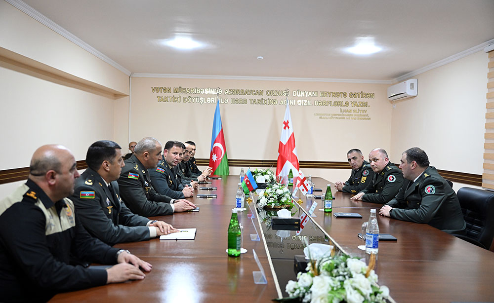 Делегация департамента военной полиции Грузии посетила с визитом Азербайджан (ФОТО)