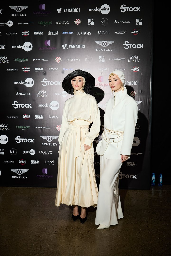 Baku Fashion Week 2024 – флористика, авангард, свет и тьма (ФОТО)