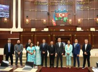 French Polynesian delegation meets in Azerbaijani Parliament (PHOTO)