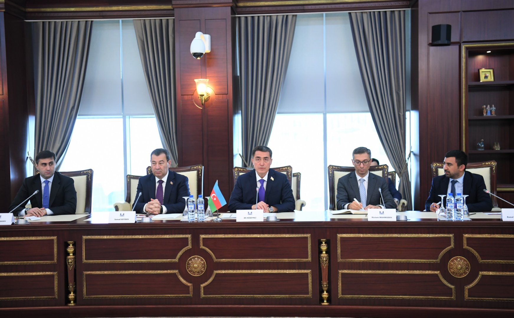 French Polynesian delegation meets in Azerbaijani Parliament (PHOTO)