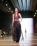 Baku Fashion Week – от кожаного стиля милитари до футуризма и женственности (ФОТО)