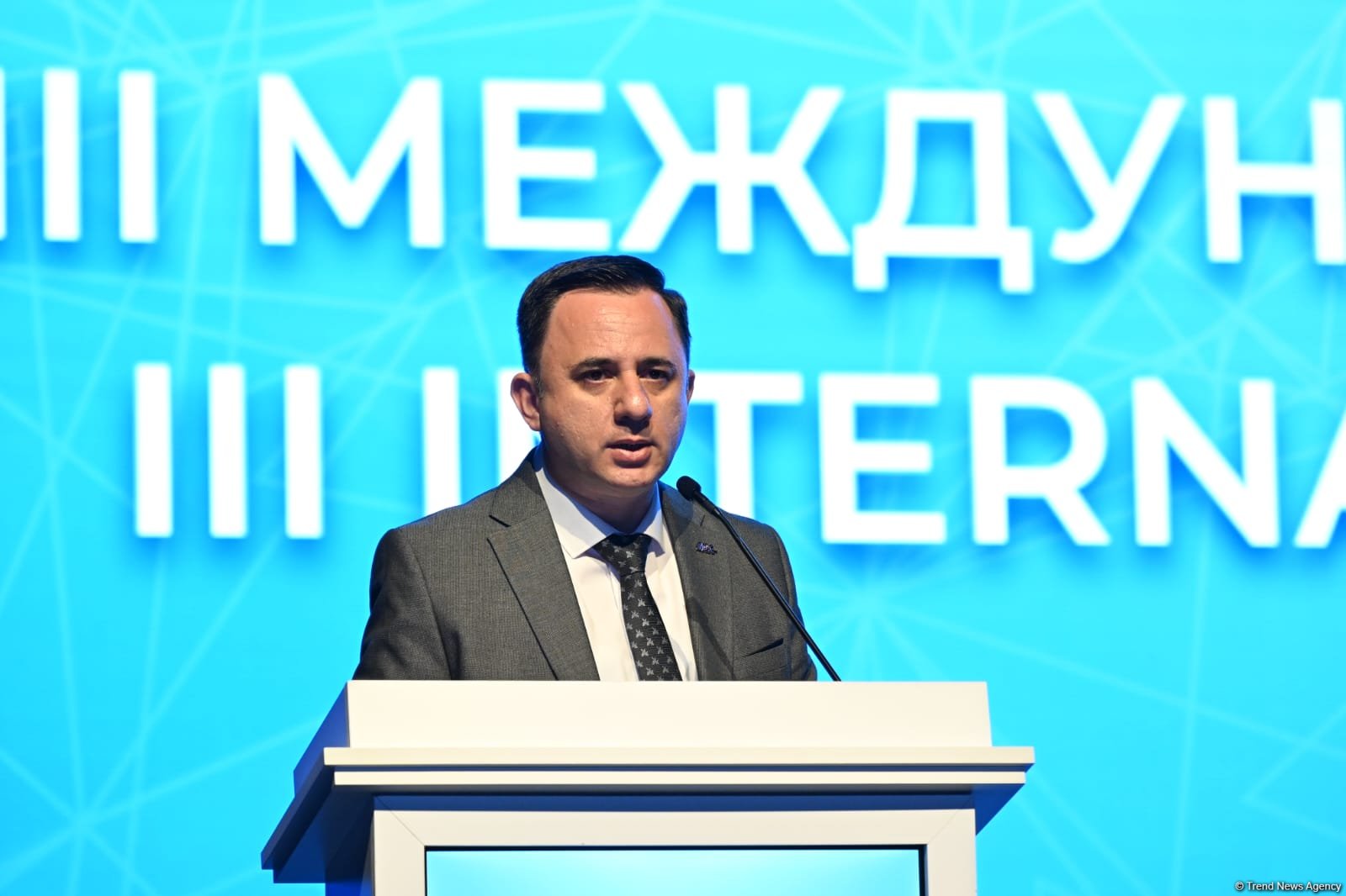 В Азербайджане наблюдается оживление деятельности экономических организаций - Вугар Орудж