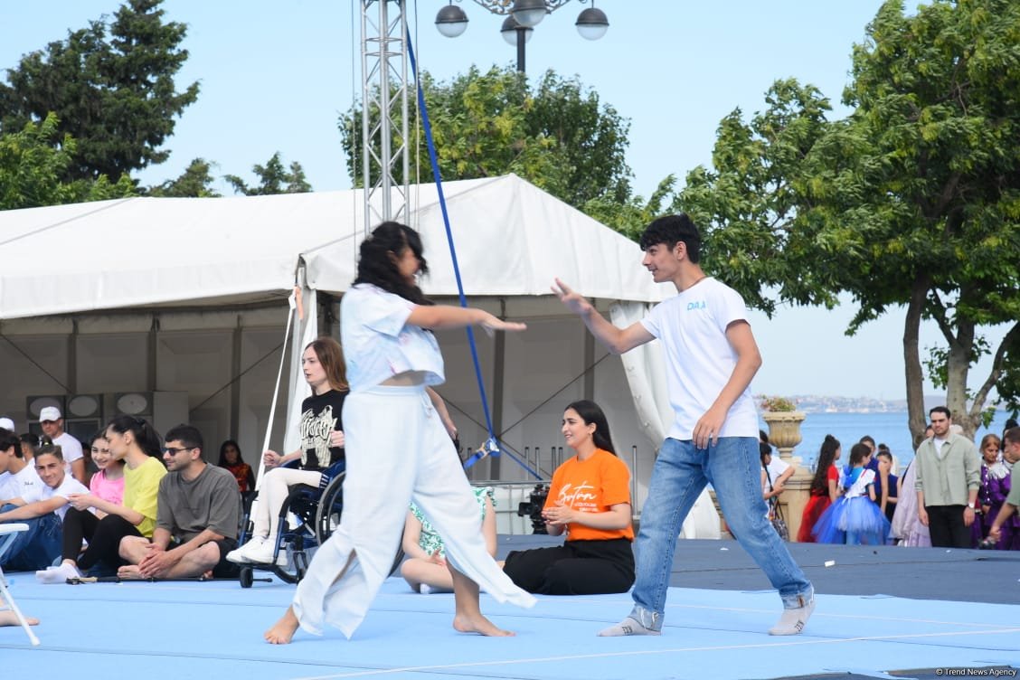 Gimnastika hamı üçün növü üzrə "Challenge" turnirinin qala-şousu keçirilib (FOTO)