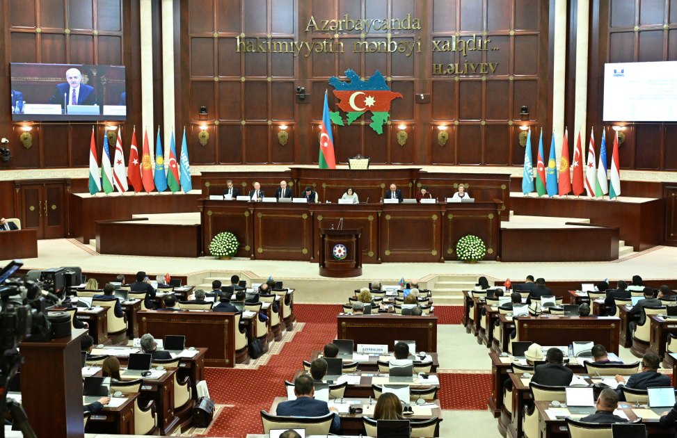 Завершилось последнее заседание внеочередной сессии парламента Азербайджана (Обновлено и изменен заголовок)