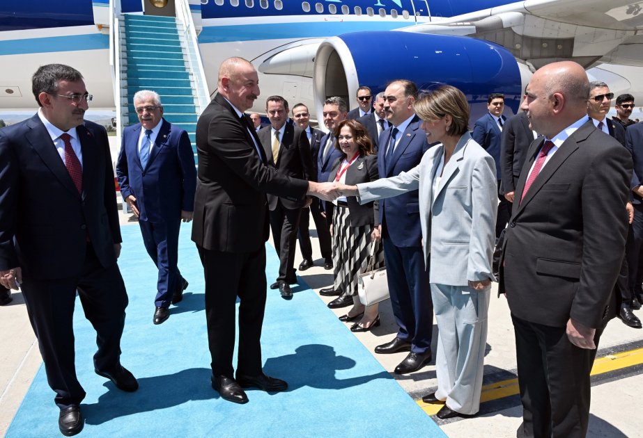 President Ilham Aliyev arrives on working visit to Türkiye (PHOTO/VIDEO ...