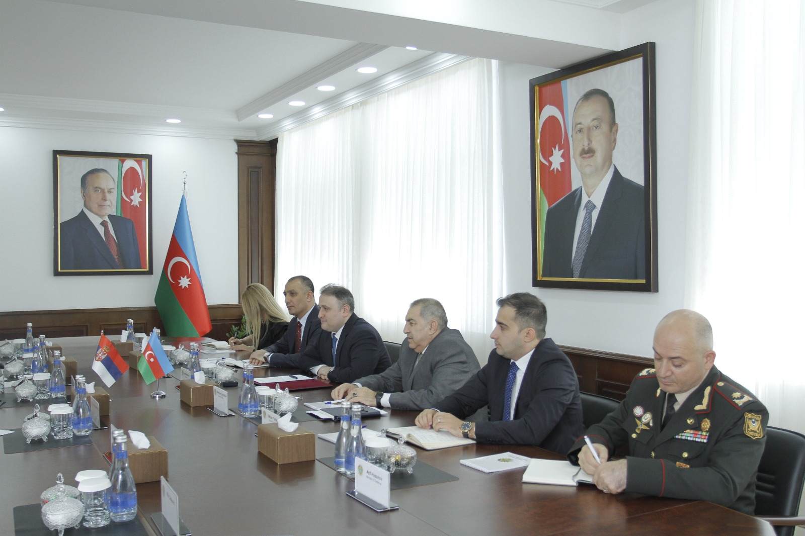 Azerbaijan, Serbia hold cooperation-stretching talks (PHOTO)