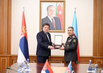Azərbaycan və Serbiyanın müdafiə nazirləri arasında görüş keçirilib (FOTO)