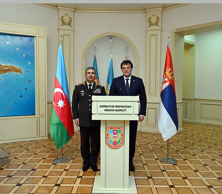 Azerbaijan, Serbia mull over military cooperation (PHOTO)