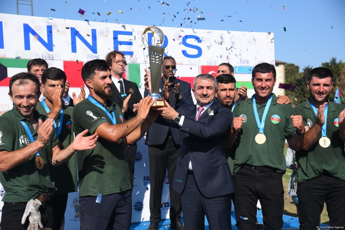 Сборная Азербайджана по човгану стала чемпионом мира (ФОТО)