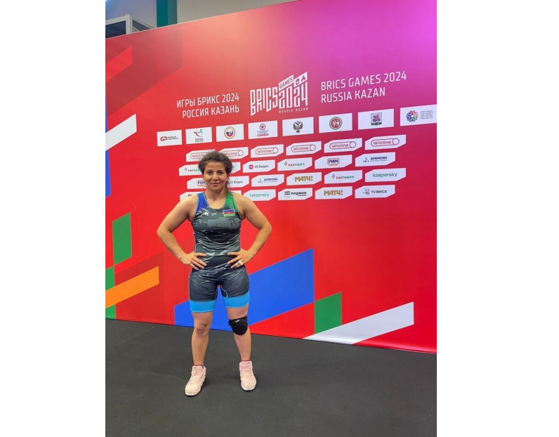 Azerbaijani female wrestler wins gold medal in Kazan