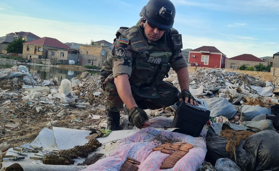 В поселках Абшеронского района обнаружены боеприпасы (ФОТО/ВИДЕО)