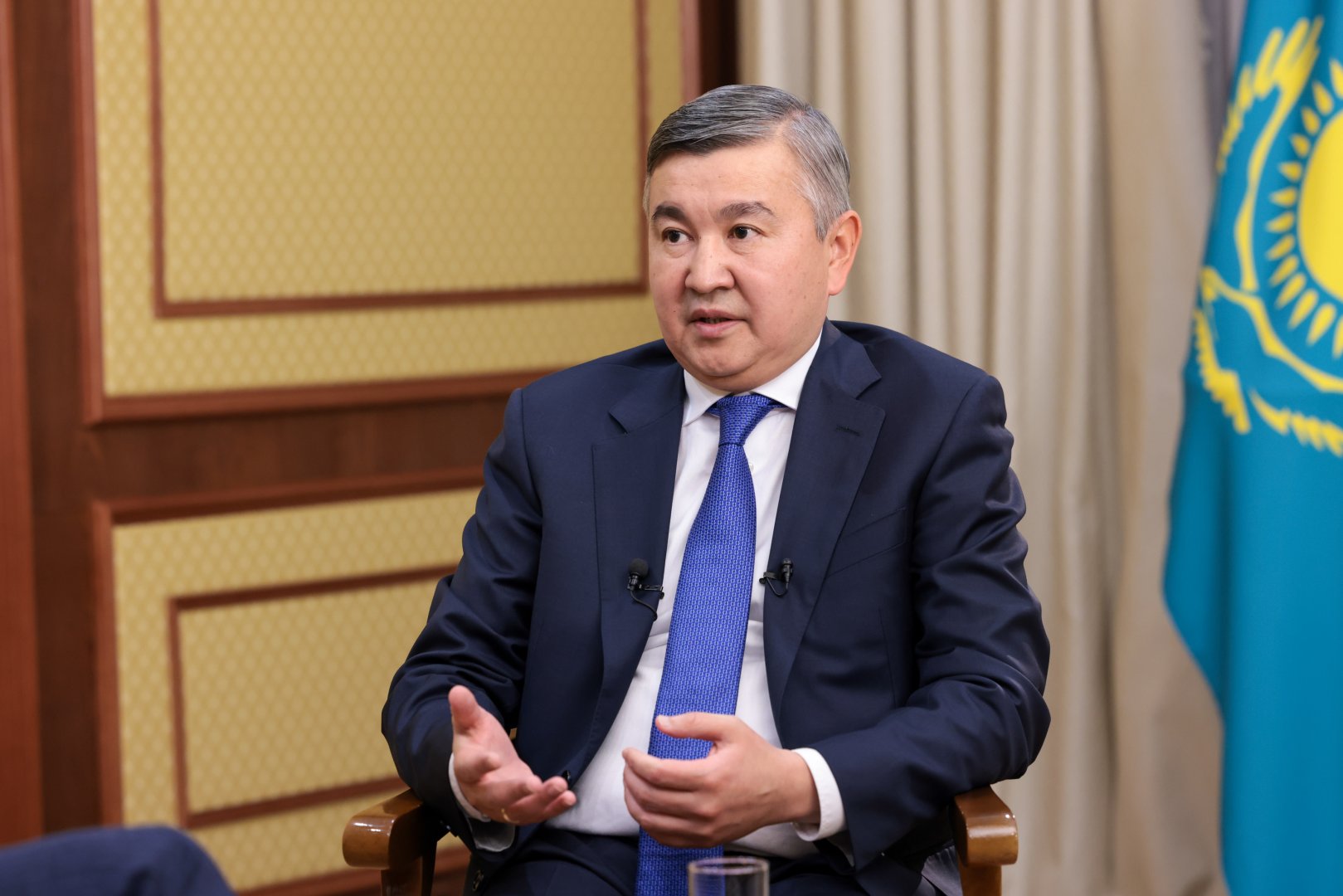 Kazakhstan implementing projects to promote dev't of Middle Corridor, minister says