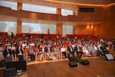 Baku hosts English-language teachers’ conference (PHOTO)