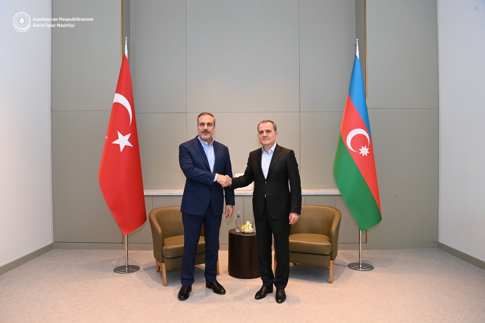 Главы МИД Азербайджана и Турции обсудили региональное и международное сотрудничество