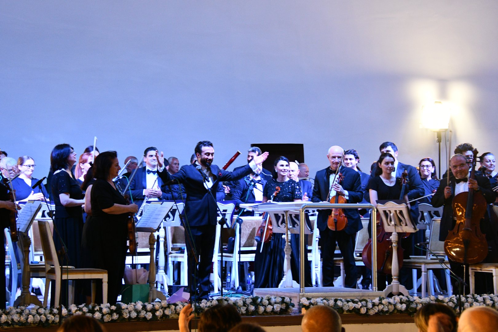 Летним вечером в Баку – в Филармонии состоялось грандиозное закрытие концертного сезона  (ФОТО)