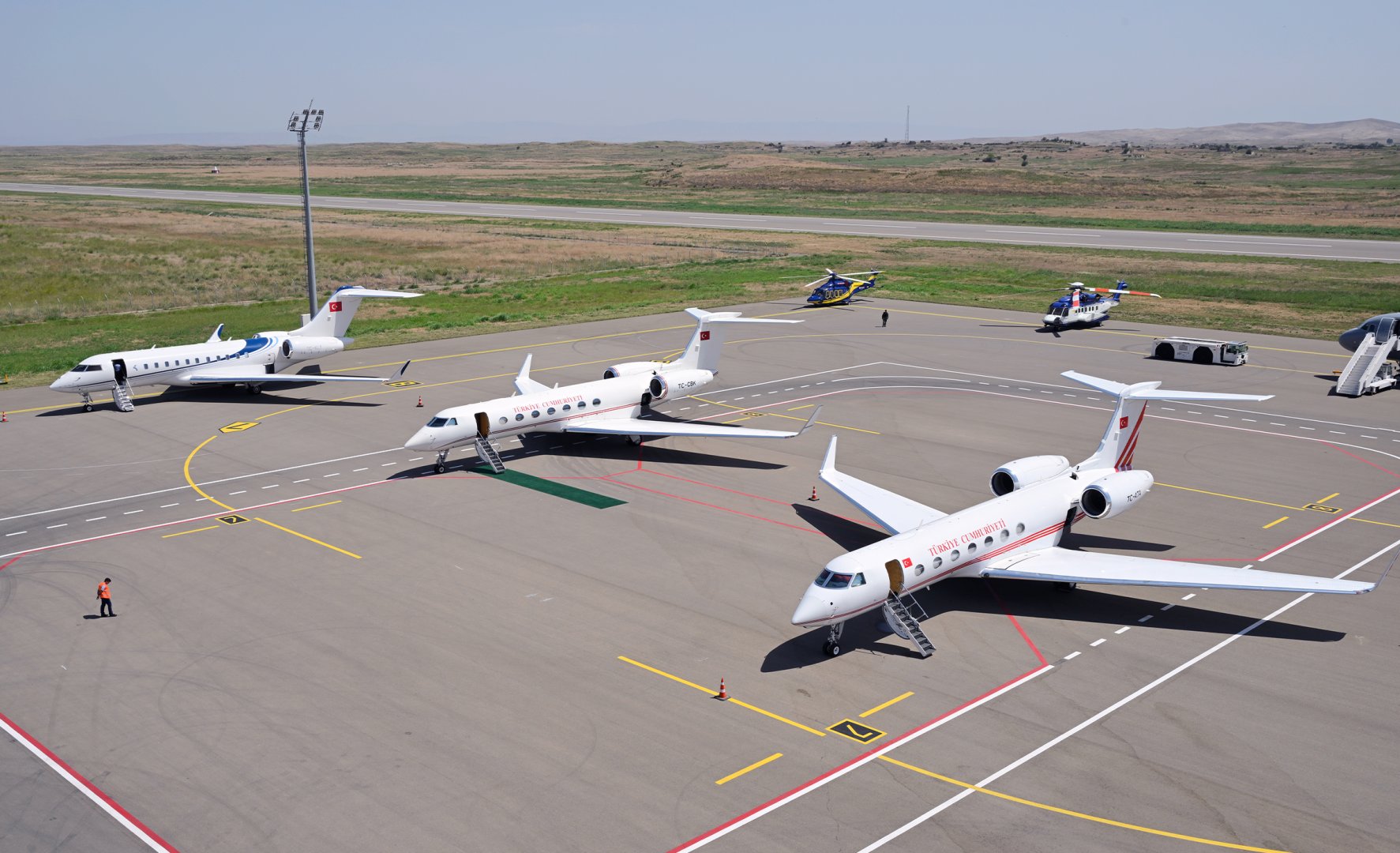 Международный аэропорт Физули: воздушные ворота Карабаха и символ развития (ФОТО)