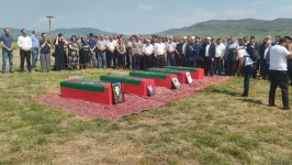 Daha beş şəhidimiz Xocalıda dəfn edilib (FOTO)