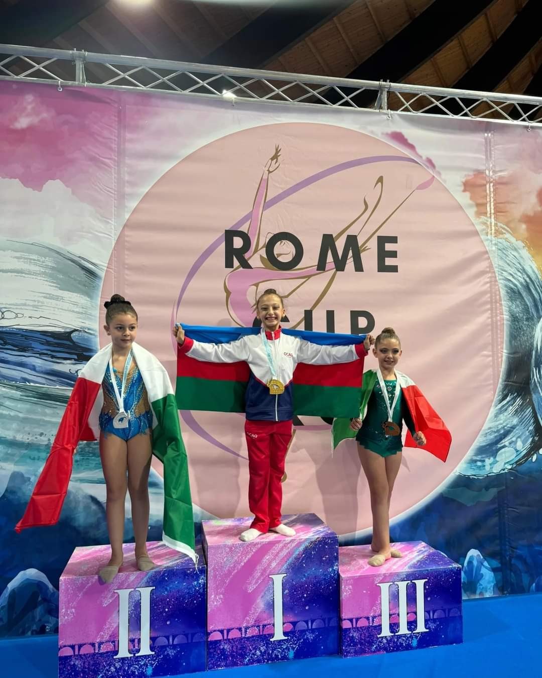 "Ocaq Sport" klubunun gimnastları 6 qızıl medal qazanıblar (FOTO)