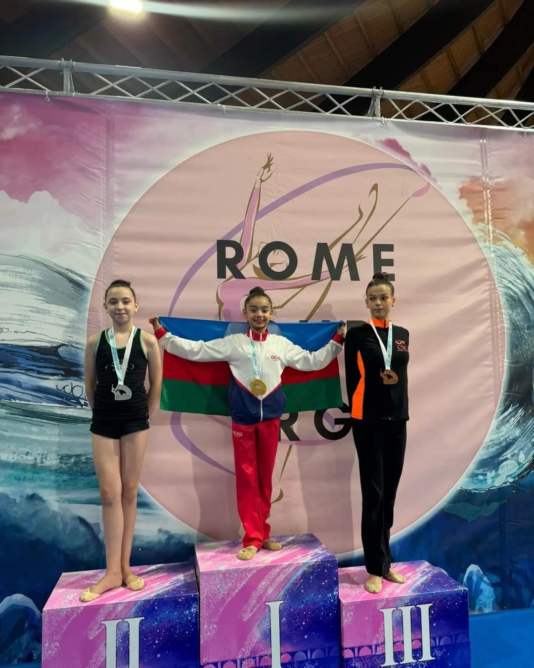 "Ocaq Sport" klubunun gimnastları 6 qızıl medal qazanıblar (FOTO)