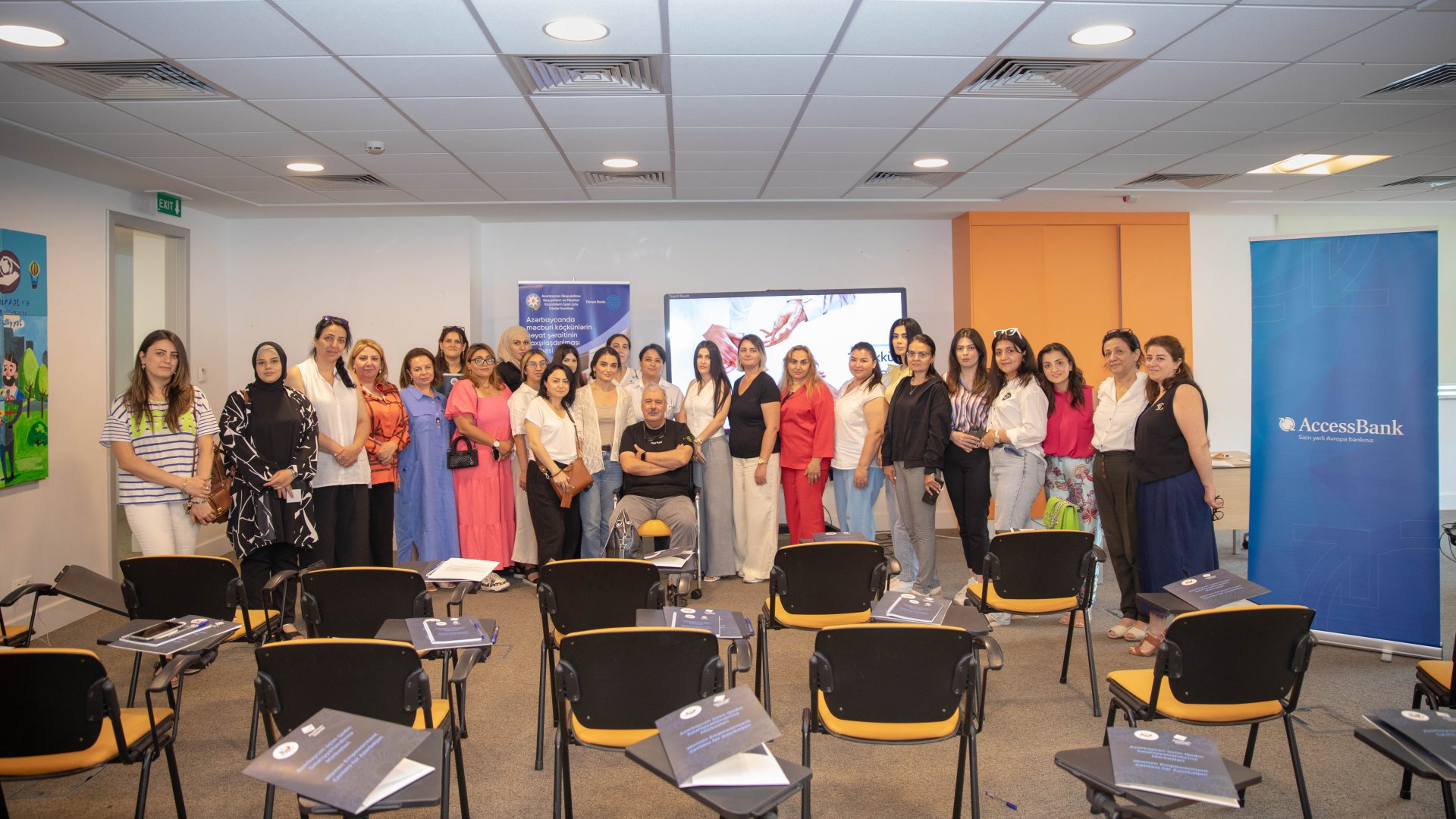 AccessBank продолжает поддерживать повышение финансовой грамотности среди женщин-предпринимателей в Азербайджане (ФОТО)