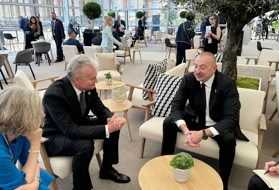 Президент Ильхам Алиев встретился в Оксфорде   с Президентом Литвы Гитанасом Науседой (ФОТО)
