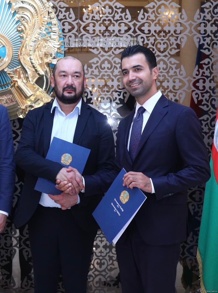 Ассоциации туристических гидов Азербайджана и Казахстана подписали меморандум о сотрудничестве