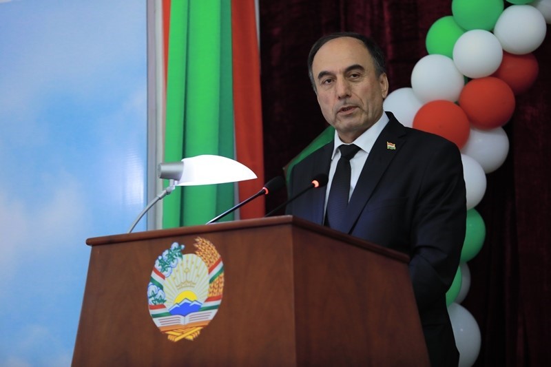 Tajikistan plans to dispatch pilot train to Europe